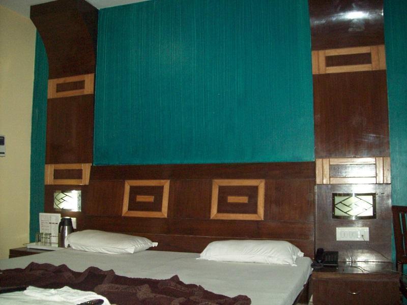 Hotel Golden Gate Νέο Δελχί Εξωτερικό φωτογραφία
